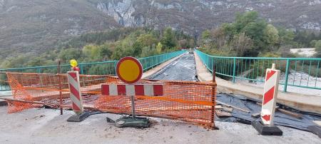 VGRAJENA ARMIRANOBETONSKA PLOŠČA NA MOSTU V LOG ČEZSOŠKI5